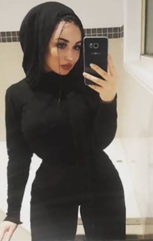 Türbanlı Escort Bayan Mineyle Heyecanlı Bir Gece